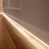 Plinthe en polystyrène LED Indirect 10cm sur 290cm