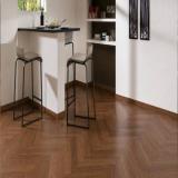 Parquet massif noyer américain chevron